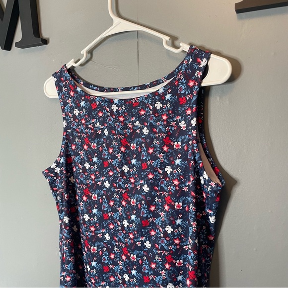 Columbia keyhole back Floral Sleeveless Tank Top - Blue and Red size small - Picture 2 of 12
